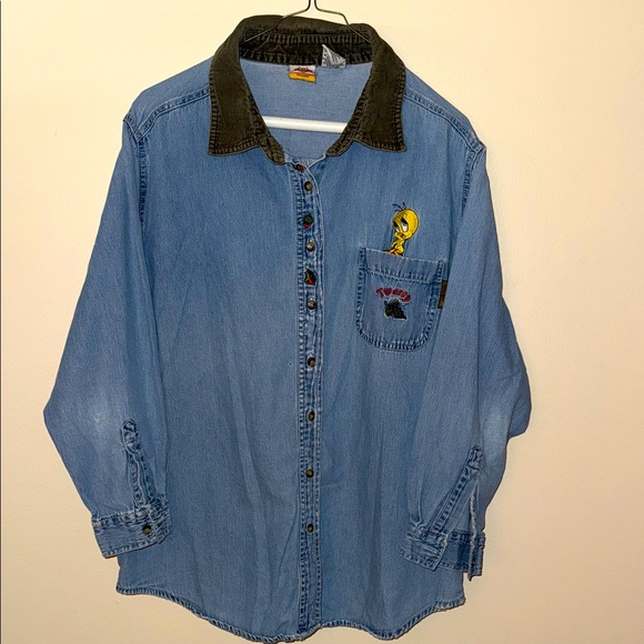 Vintage 90s Tweety Bird WarnerBros. Looney Tunes Denim Shirt - Picture 1 of 6